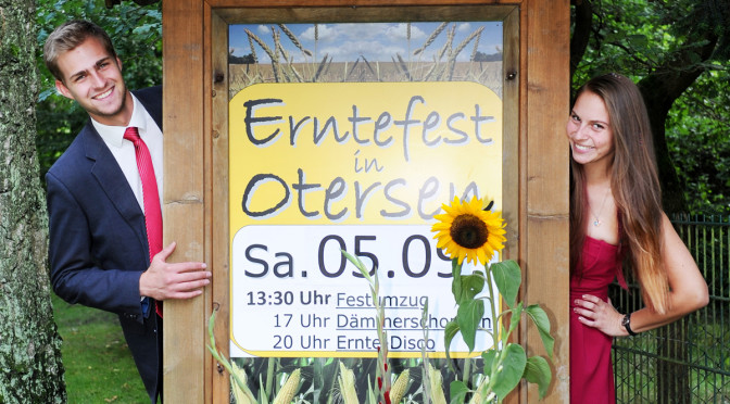 Finn und Judith als Erntepaar 2015 freuen sich bereits auf das Fest am 05. September.